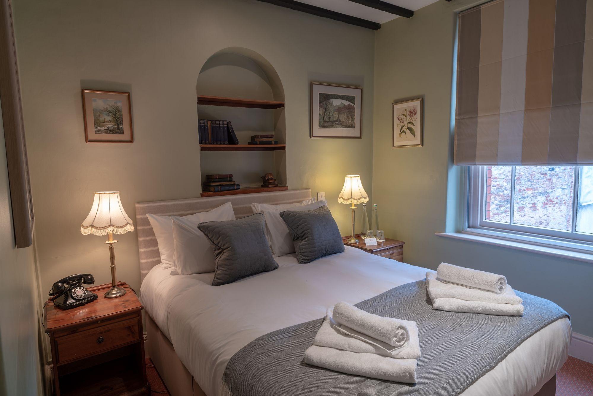 White Hart Inn Wells Εξωτερικό φωτογραφία
